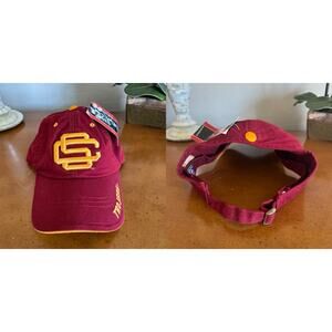 USC Trojans Women’s Ponytail Hat NWT – Colosseum Garnet/Gold